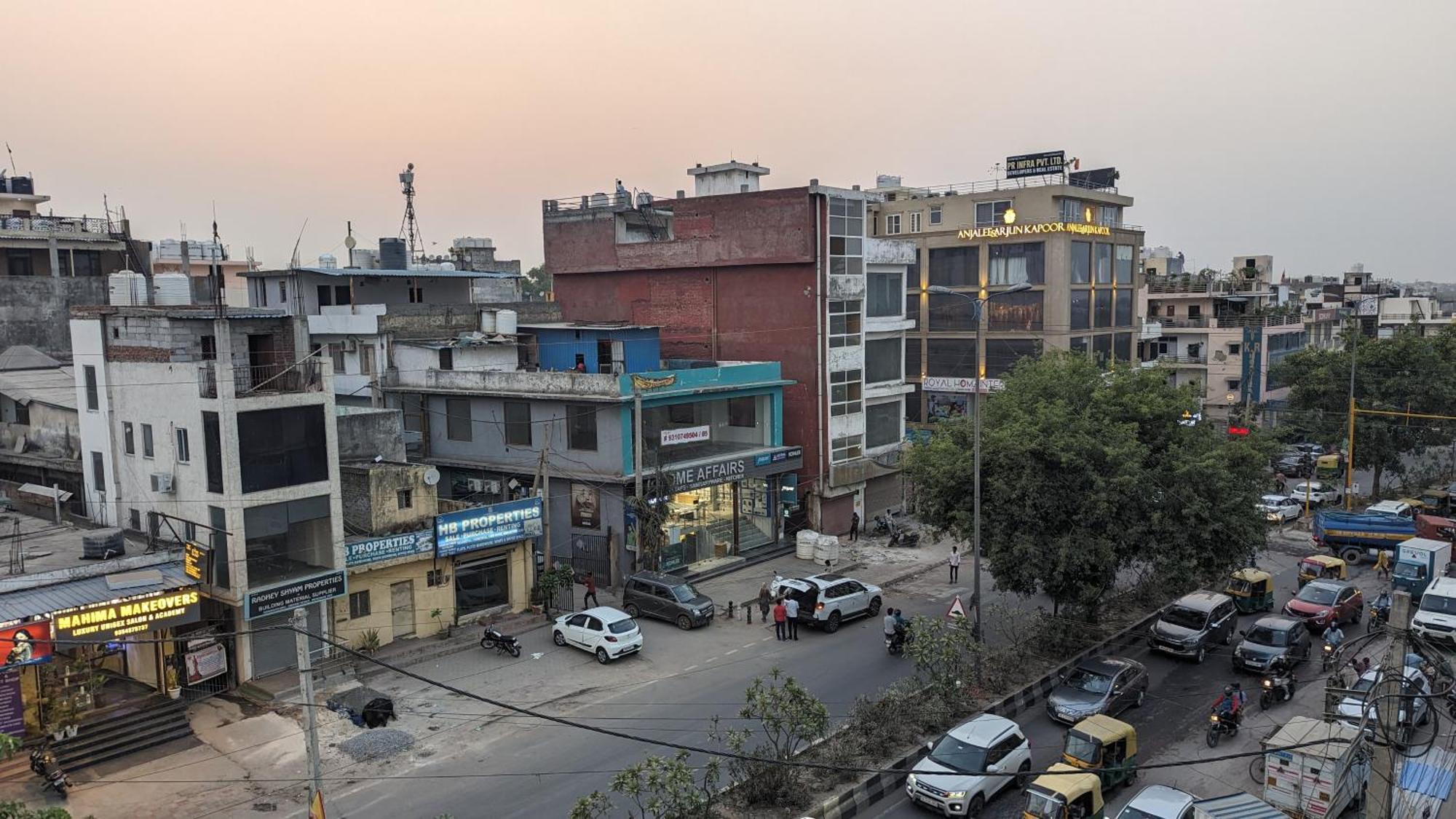 Aron By The Premium Bed & Breakfast New Delhi