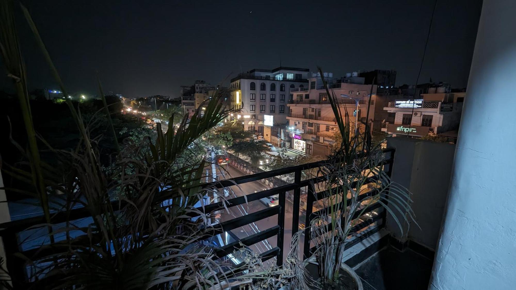 Aron By The Premium Bed & Breakfast New Delhi