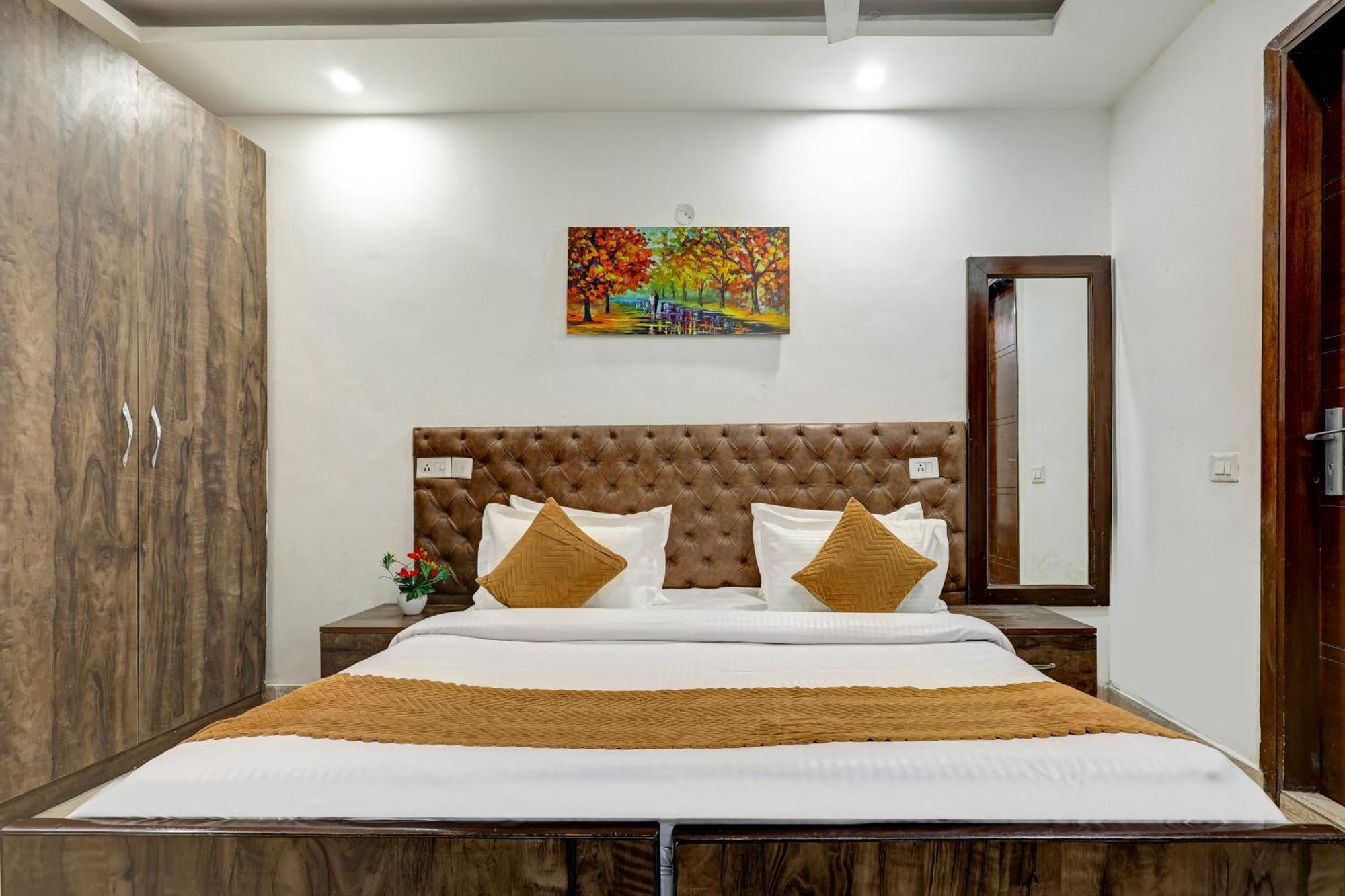 Couette-café Aron By The Premium *