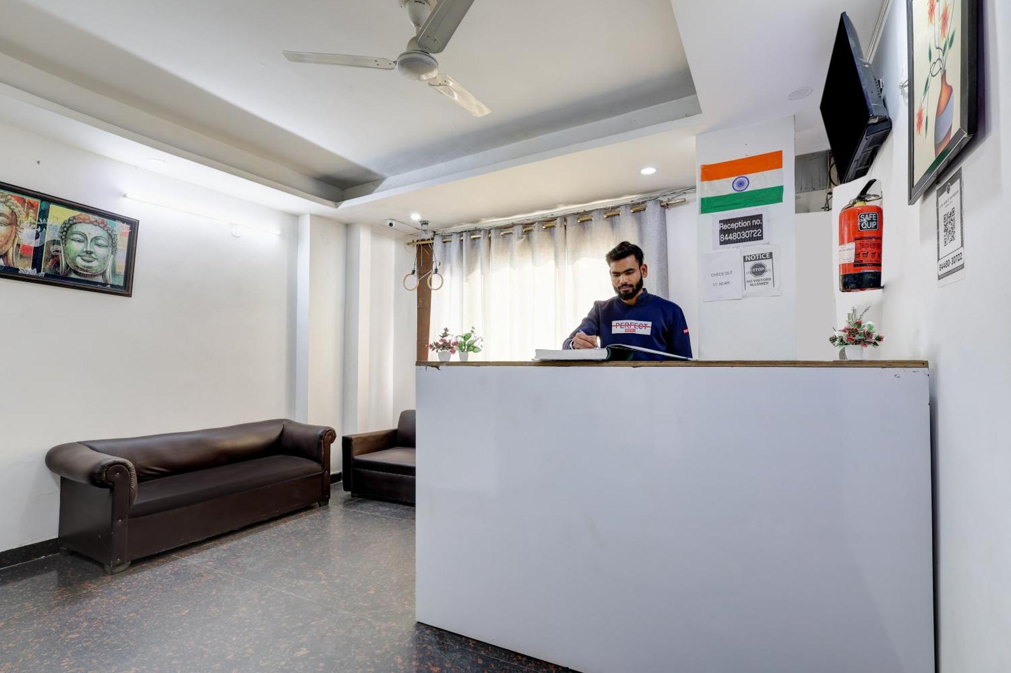 Aron By The Premium New Delhi
