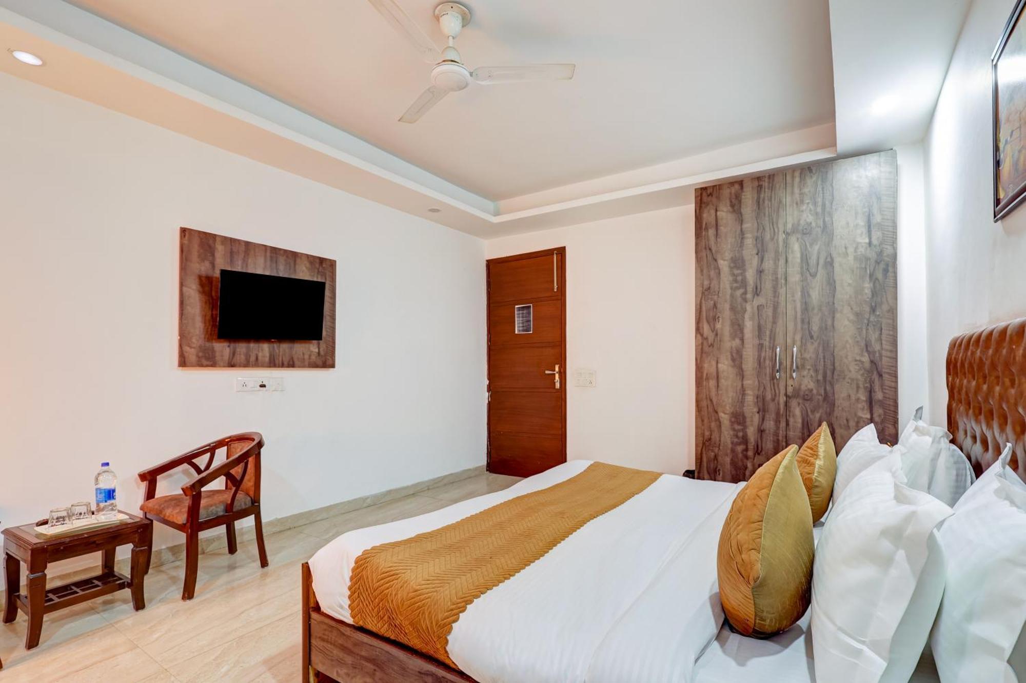 Aron By The Premium Bed & Breakfast *